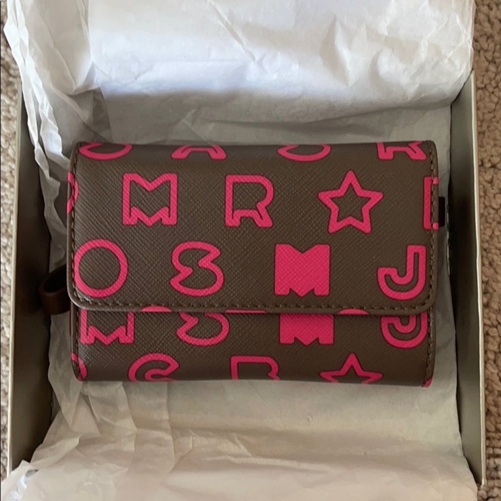 Marc Jacobs Phone Wallet